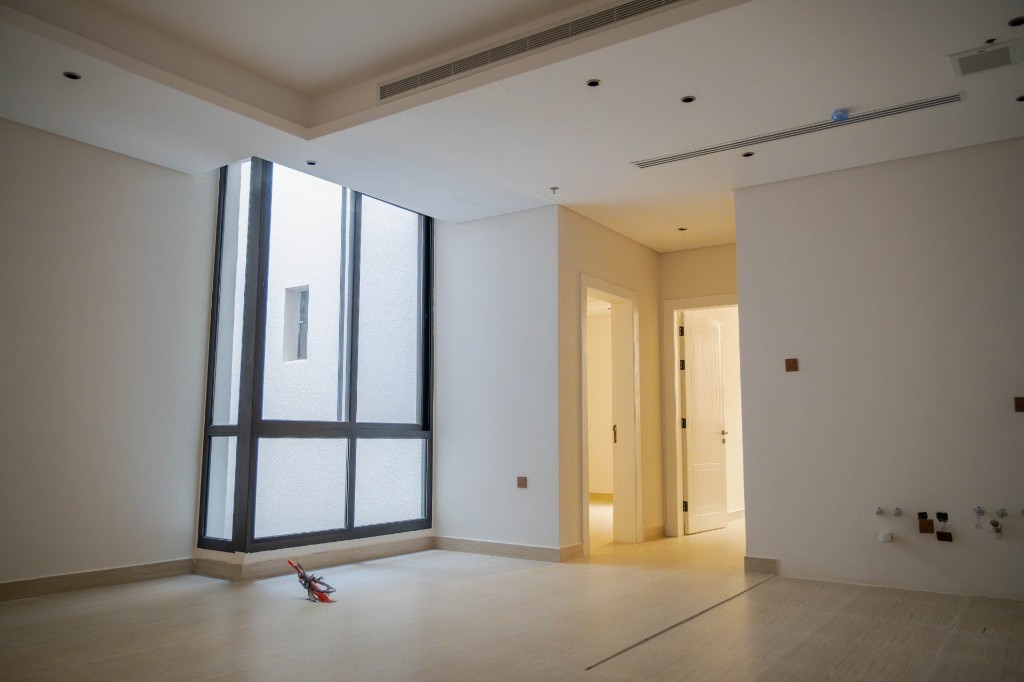 شقق سكنية شمال الرياض حي الفلاح: دليل عملي وتجربة قمرا 13 7 غرفة واسعة ضمن شقق سكنية شمال الرياض حي الفلاح